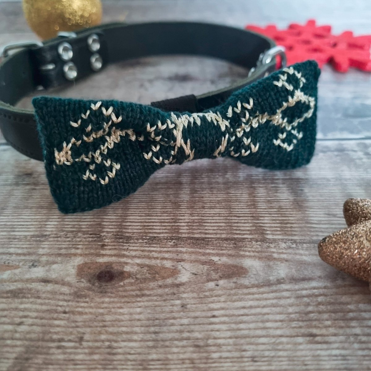 Small - Medium Dog Bow Tie: Festive Sparkle - Wool & Water