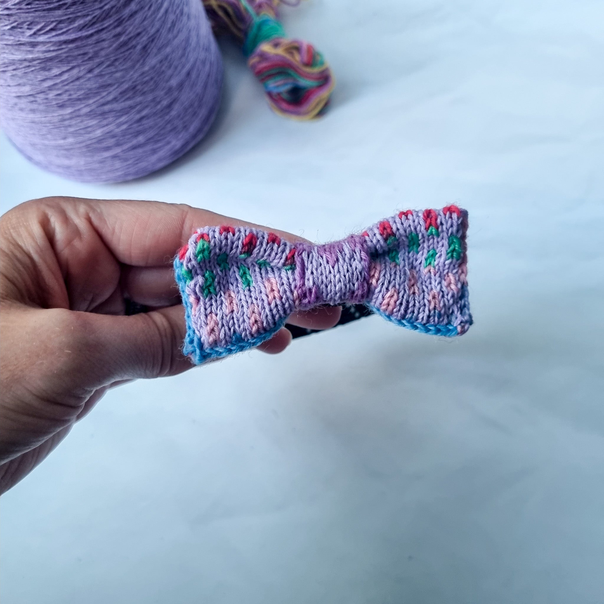 Cat/Tiny Dog Bow Tie: Rainbow Raindrops (Lilac)
