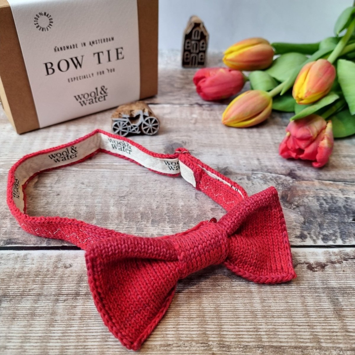 Red Tulip Bow Tie - Wool & Water