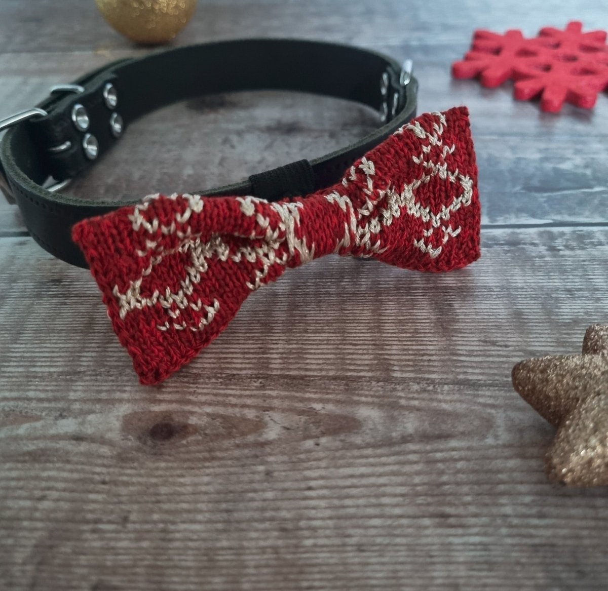 Small - Medium Dog Bow Tie: Festive Sparkle - Wool & Water